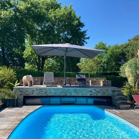 Wine D'hotes Bed & Breakfast Le Pian-Medoc